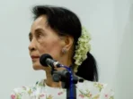 Aung San Suu Kyi Berbicara dengan Putranya Setelah Lima Tahun Terisolasi